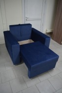 Кресло-кровать с пуфом 