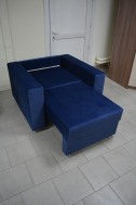 Кресло-кровать с пуфом 